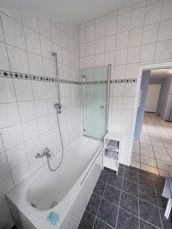 Appartement Ruhiges Juwel: Frisch Renoviert 100 Qm à Jülich Extérieur photo